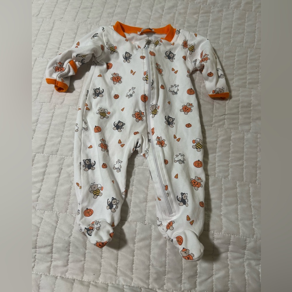 Kissy Kissy Newborn Halloween Bears